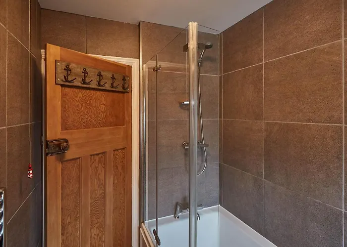 Host & - Tenby Holiday home Whitby