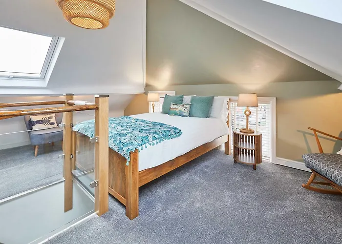 Host & - Tenby Whitby